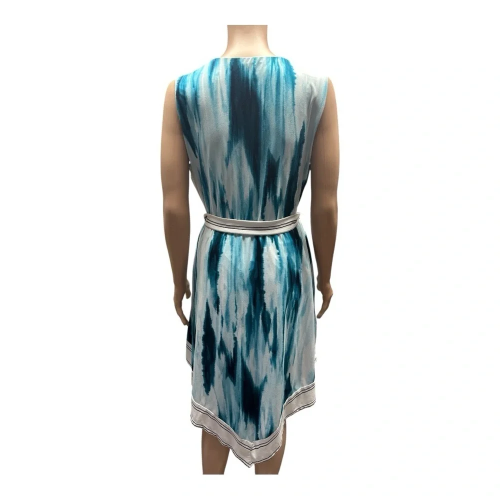 Soma - EC - Chic Blue and White Sleeveless Dress - Picture 3 of 4